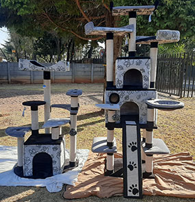 custom-handmade-cat-houses-posts4claws